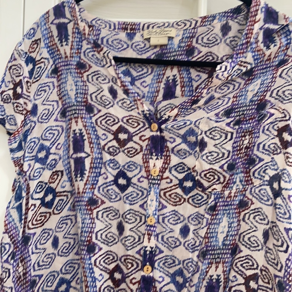 Patterned button down top size L - Picture 2 of 5